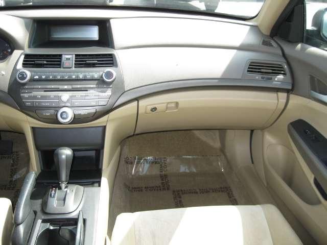 Honda Accord 2010 photo 3