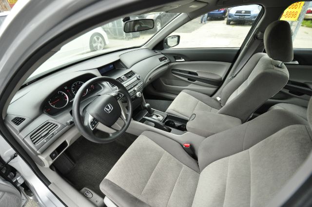 Honda Accord 2010 photo 2