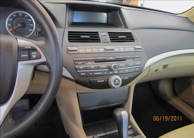 Honda Accord 2010 photo 4