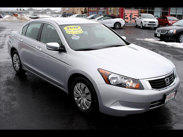 Honda Accord 2010 photo 2