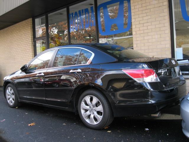 Honda Accord 2010 photo 2