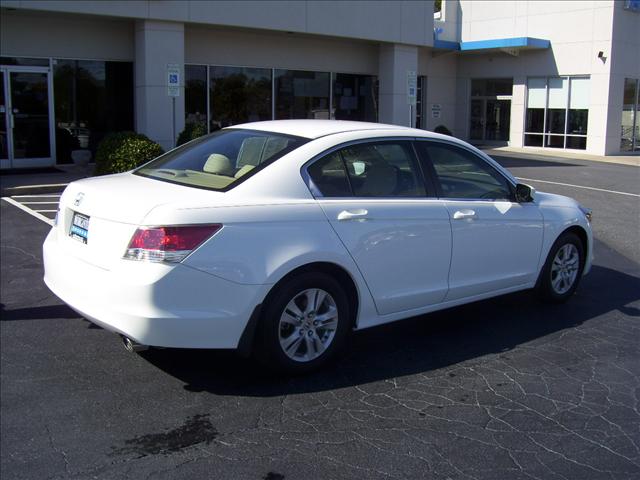 Honda Accord 2010 photo 2