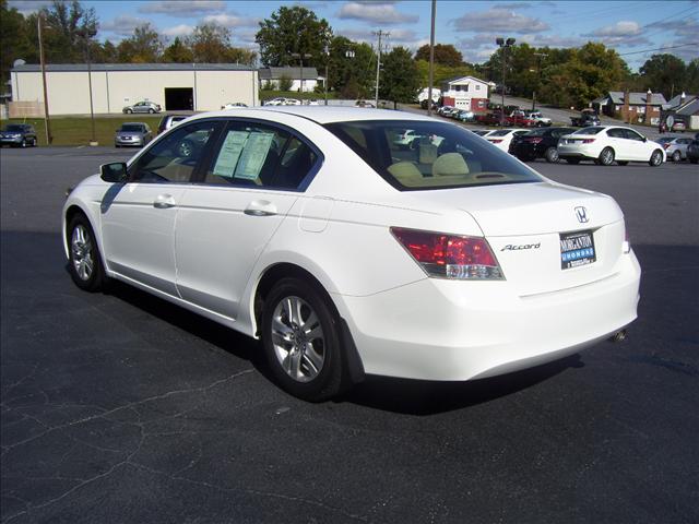 Honda Accord 2010 photo 4