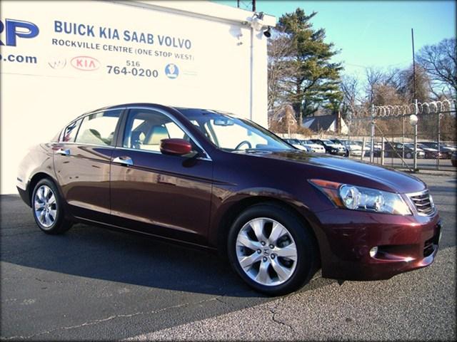 Honda Accord 2010 photo 1
