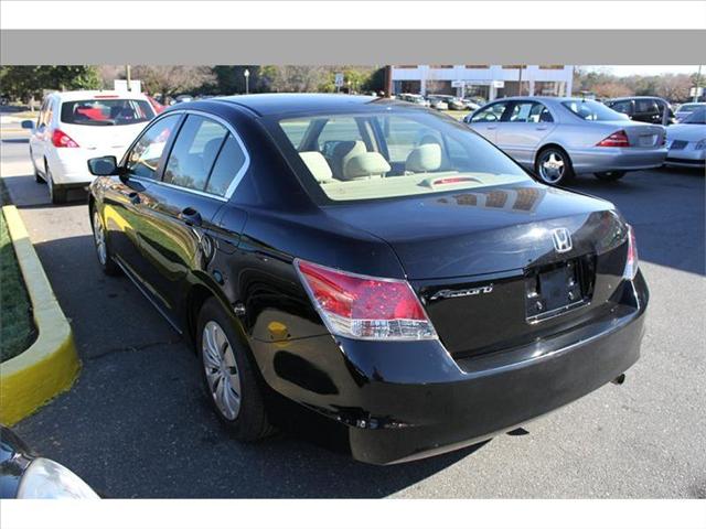 Honda Accord 2010 photo 2