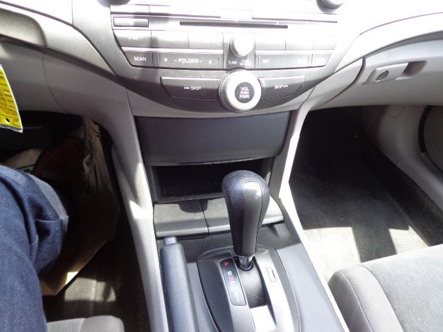 Honda Accord 2010 photo 6