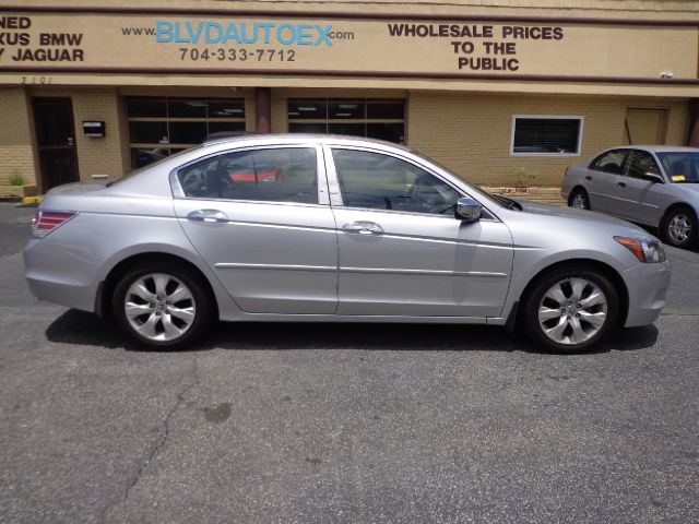 Honda Accord 2010 photo 9