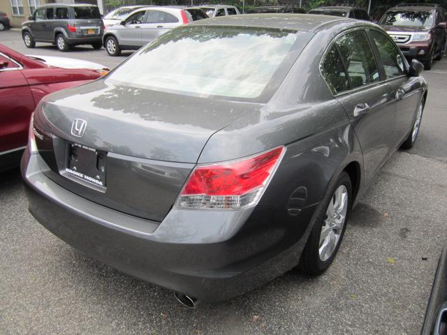 Honda Accord 2010 photo 2