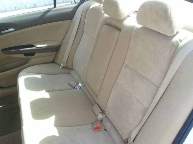 Honda Accord 2010 photo 1
