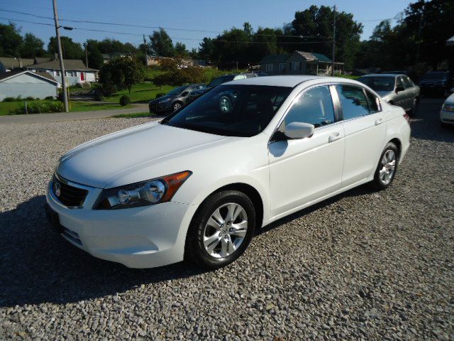 Honda Accord 2010 photo 1