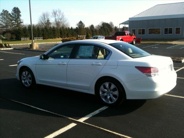 Honda Accord 2010 photo 3