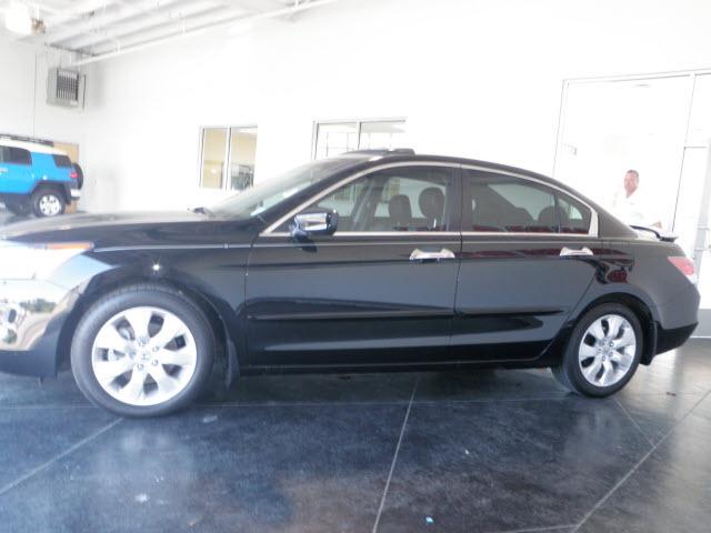 Honda Accord 2010 photo 3