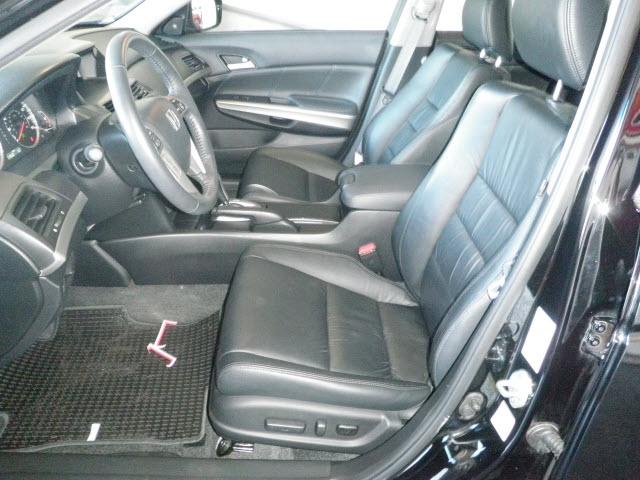Honda Accord 2010 photo 4