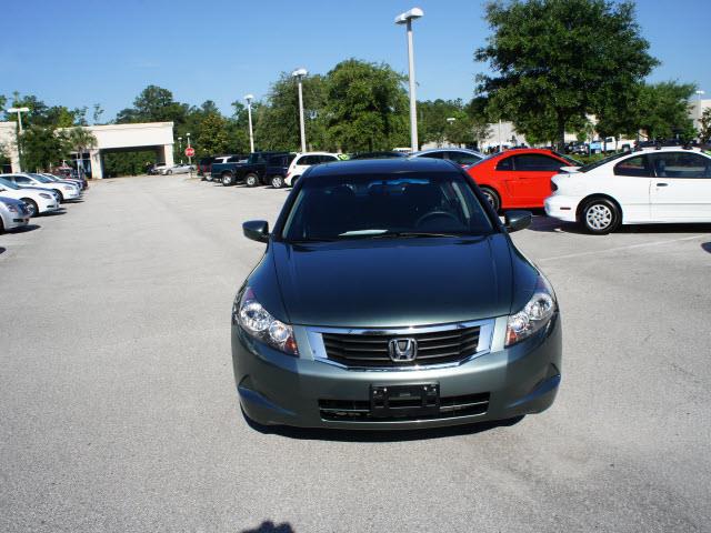 Honda Accord 2010 photo 2