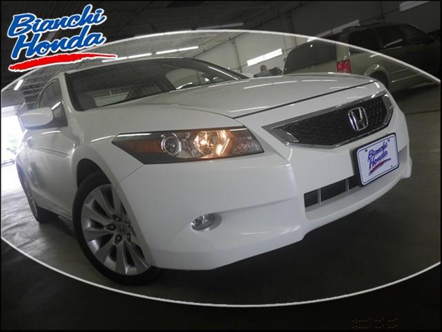 Honda Accord 2010 photo 1
