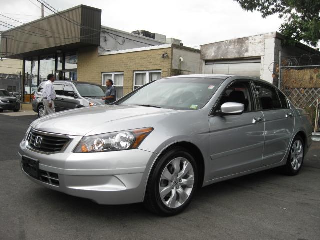 Honda Accord 2010 photo 2
