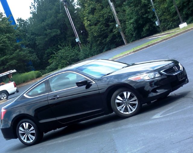 Honda Accord 2010 photo 1