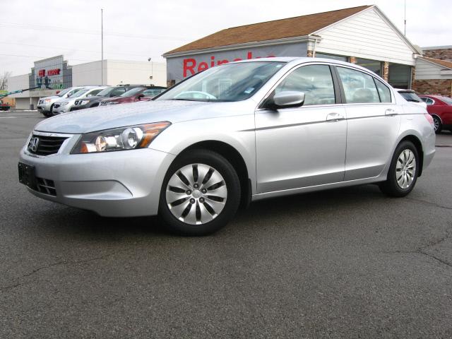 Honda Accord 2010 photo 1