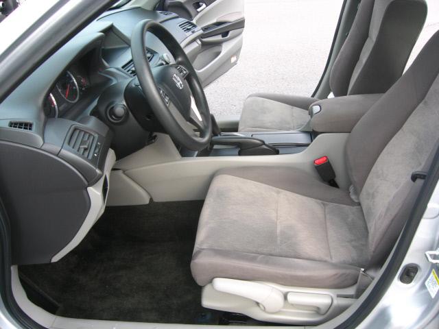 Honda Accord 2010 photo 3