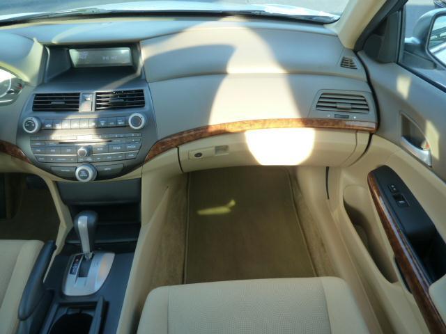 Honda Accord 2010 photo 5