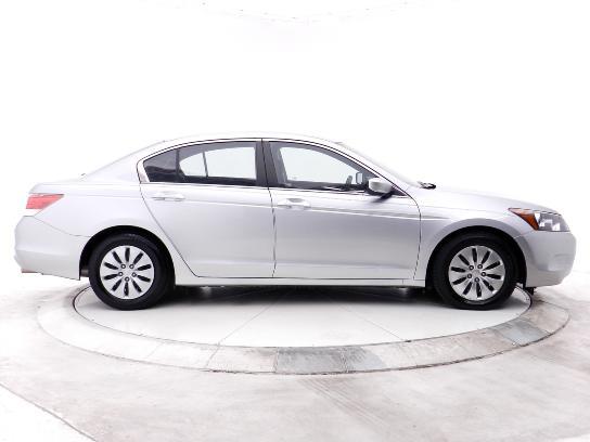 Honda Accord 2010 photo 16