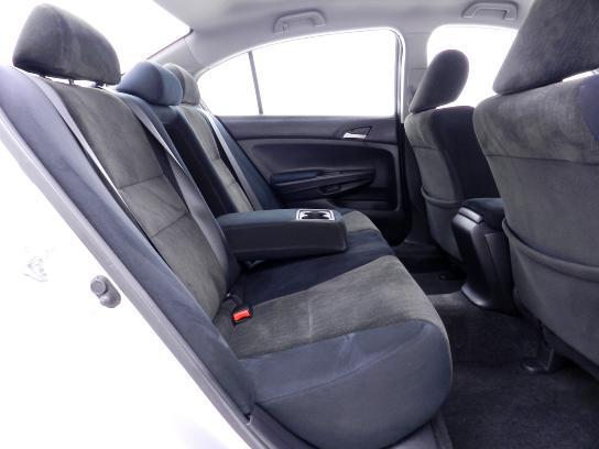 Honda Accord 2010 photo 19