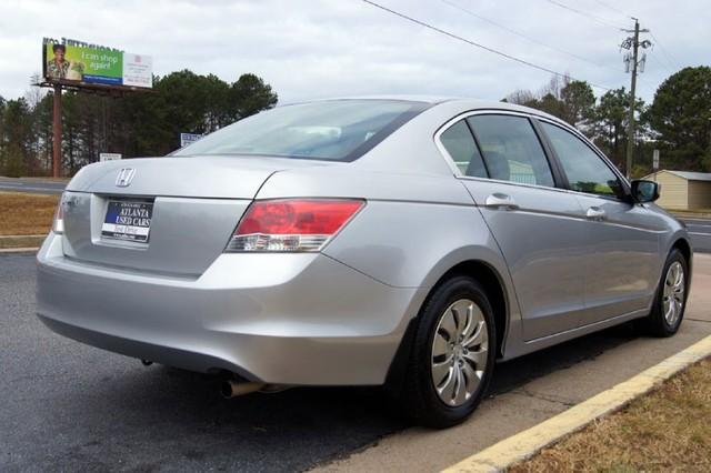 Honda Accord 2010 photo 4