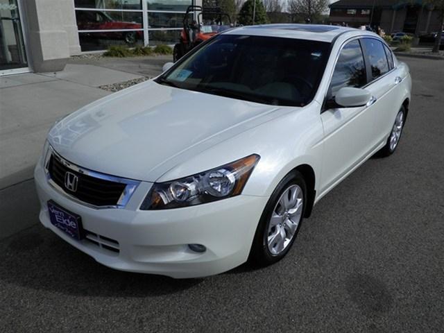 Honda Accord 2010 photo 1