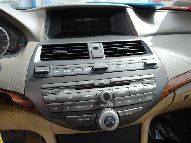 Honda Accord 2010 photo 5