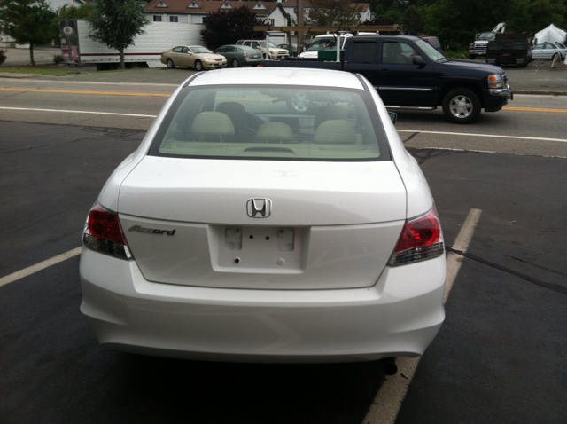 Honda Accord 2010 photo 2