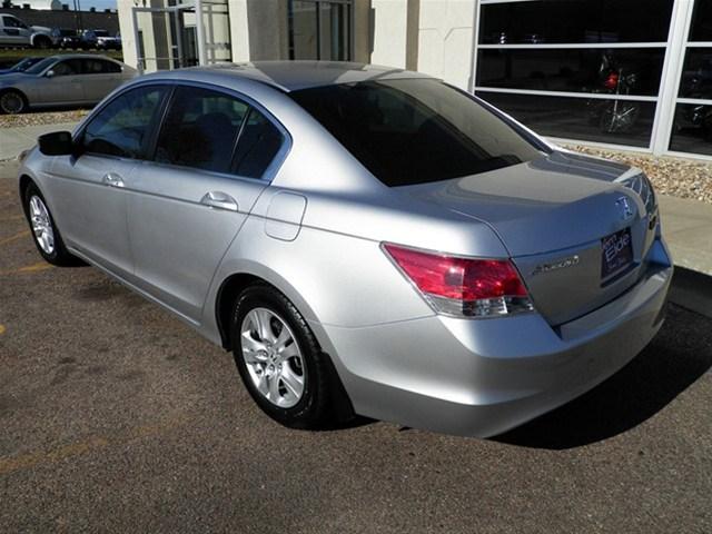 Honda Accord 2010 photo 3