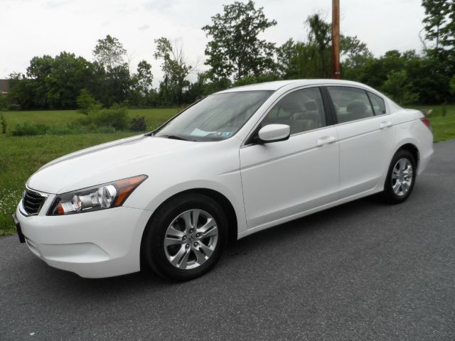 Honda Accord 2010 photo 1