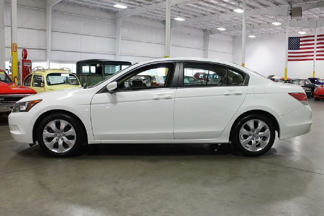 Honda Accord 2010 photo 4