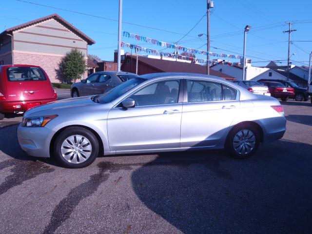 Honda Accord 2010 photo 1