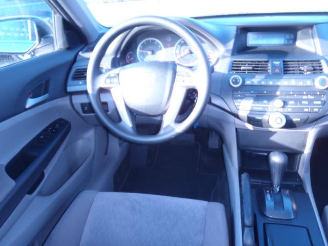 Honda Accord 2010 photo 4