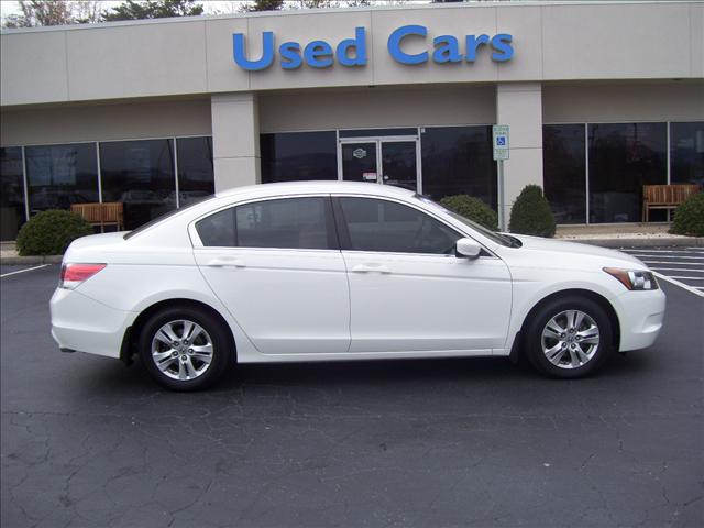 Honda Accord 2010 photo 1