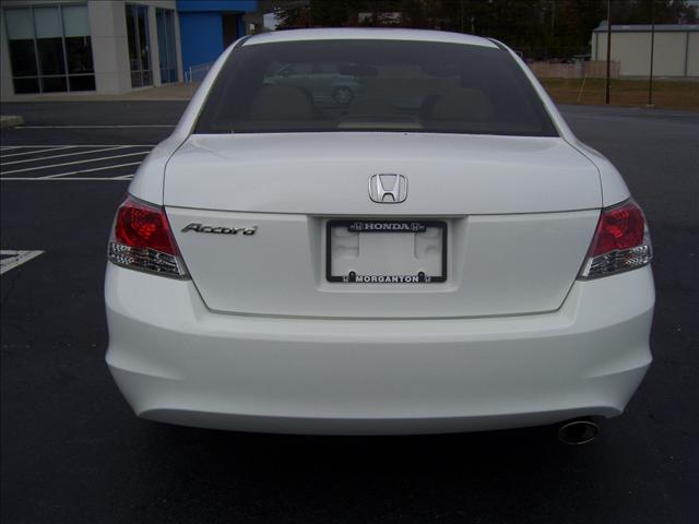 Honda Accord 2010 photo 3
