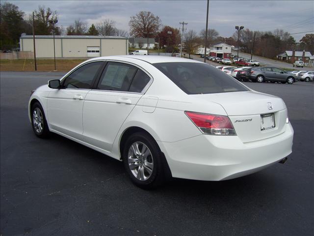 Honda Accord 2010 photo 4