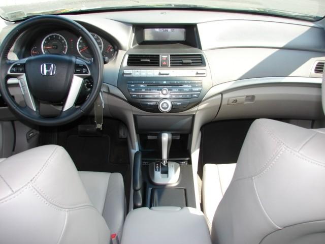 Honda Accord 2010 photo 5