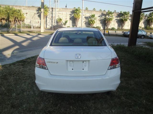 Honda Accord 2010 photo 5