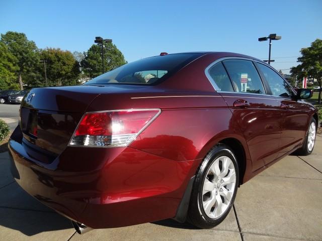 Honda Accord 2010 photo 4