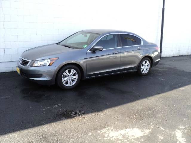 Honda Accord 2010 photo 1