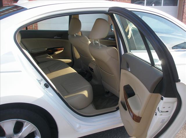Honda Accord 2010 photo 5