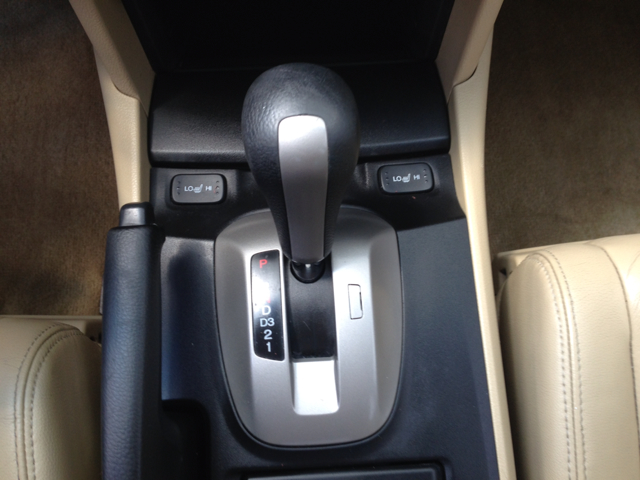 Honda Accord 2010 photo 8