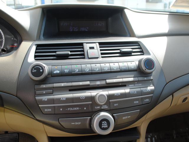 Honda Accord 2010 photo 5