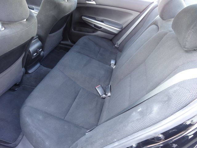 Honda Accord 3.5L RWD Sedan