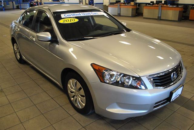Honda Accord 2010 photo 1