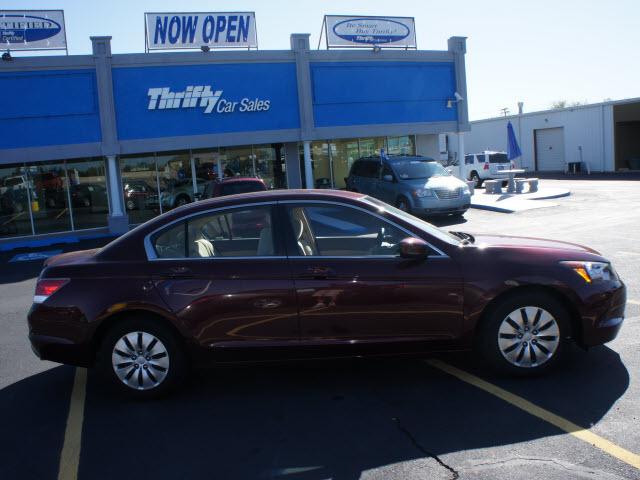Honda Accord 2010 photo 1