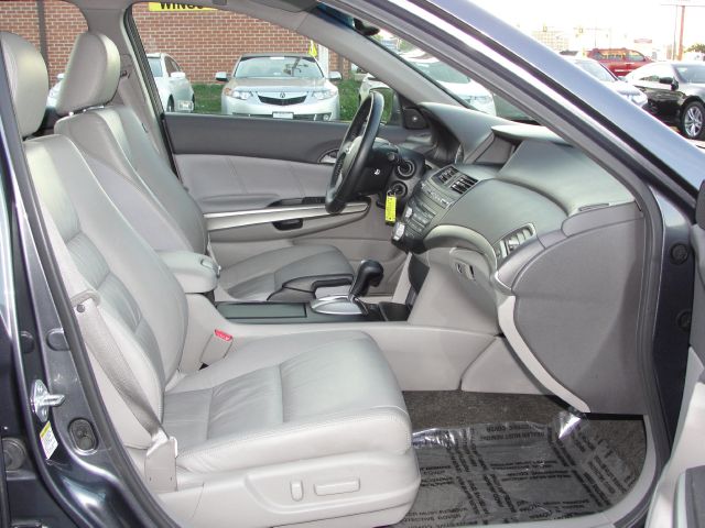 Honda Accord 2010 photo 21