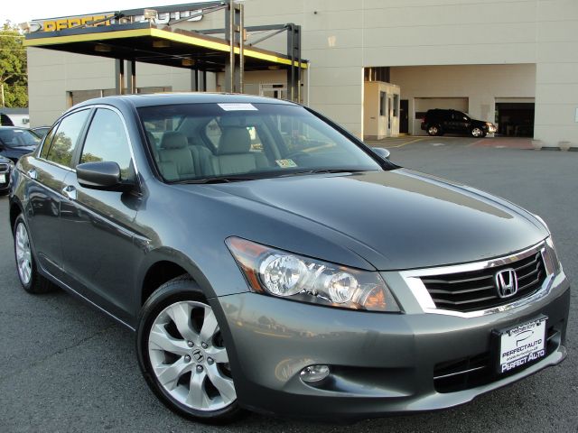 Honda Accord 2010 photo 24